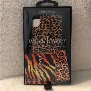 Wildflower iPhone Xr case cheetah print